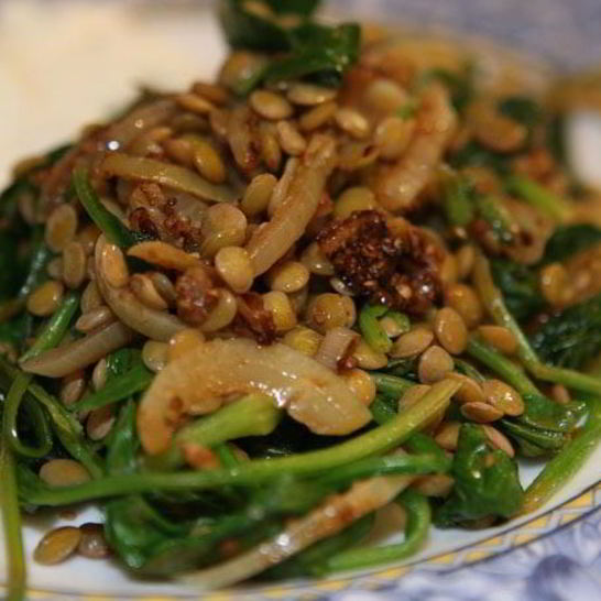 Рецепт чечевицы со шпинатом, тмином и кориандром