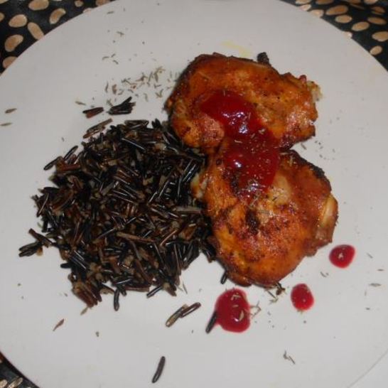 Рецепт дикого риса с курицей-гриль и сливовым соусом