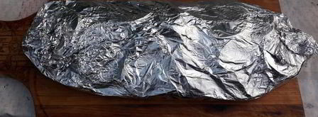 картофель с салом и укропом на мангале. Шаг 4