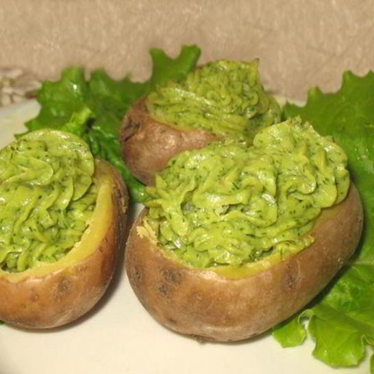 Рецепт картофеля с зеленью, сыром и орешками