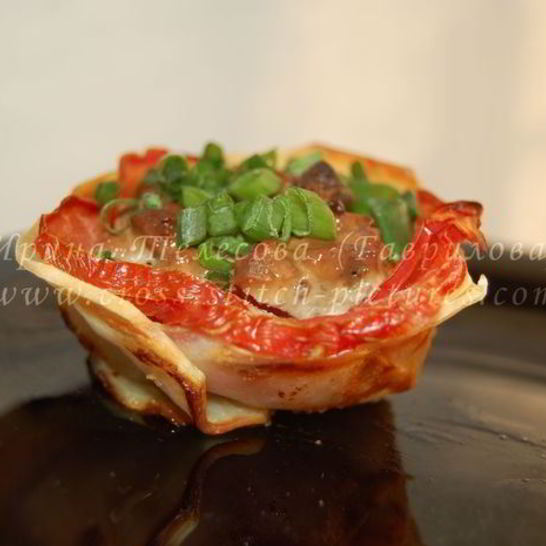 Рецепт картофельных цветов с печенью в сметане