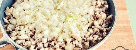 картошка с шампиньонами жареная. Шаг 2