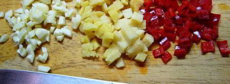 красный рис со свининой и зеленым горошком. Шаг 2