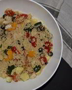 Кускус с запеченными овощами и курицей