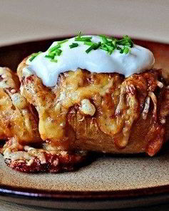 Печеный картофель с сыром