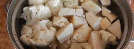 пюре из цветной капусты и сельдерея. Шаг 3