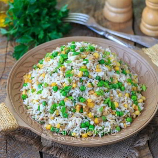 Рецепт риса с кукурузой и зеленым горошком
