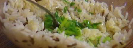 рис с мятой и кедровыми орешками в виноградных листьях. Шаг 3