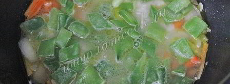 рис с овощами в мультиварке. Шаг 4