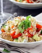 Рис с помидорами и тунцом