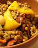 Тушеная чечевица