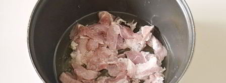 жареная картошка с мясом в мультиварке. Шаг 4