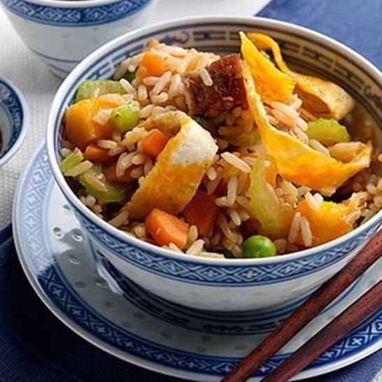 Рецепт жареного риса со свининой и манго