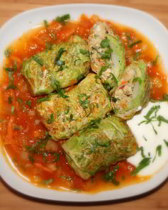 Мини-голубцы из пекинской капусты