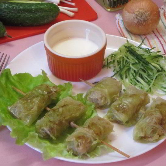 Рецепт мини-голубцов на шпажках