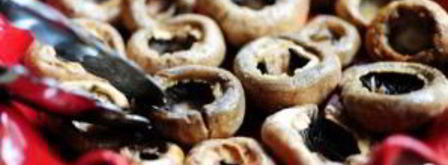 фаршированные грибы с сыром бри. Шаг 8