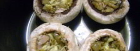 фаршированные шампиньоны в мультиварке. Шаг 4