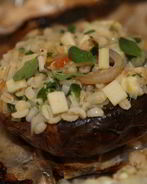 Грибы, фаршированные перловкой