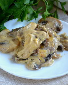 Грибы под сырным соусом