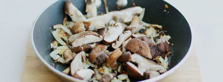 грибы в сметане. Шаг 4