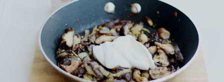 грибы в сметане. Шаг 5