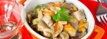 маслята, тушеные в сметане. Шаг 5