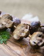 Шампиньоны на шпажках