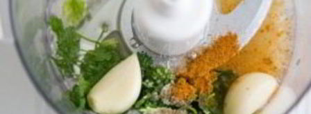 шампиньоны на шпажках. Шаг 3