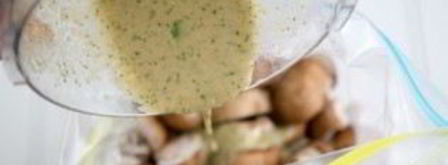 шампиньоны на шпажках. Шаг 4