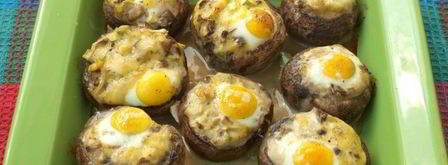 шампиньоны запеченные с перепелиными яйцами. Шаг 4