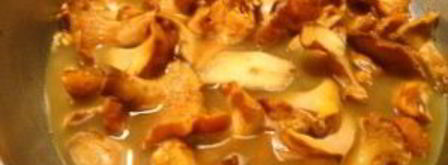 тушеные лисички. Шаг 2