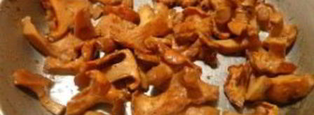 тушеные лисички. Шаг 3