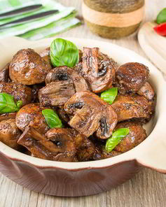 Запеченные шампиньоны с травами