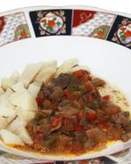 Грибной гуляш с картофелем