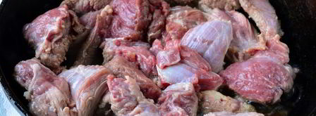 гуляш из говядины с подливкой. Шаг 2