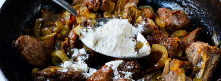 гуляш из говядины с подливкой. Шаг 5