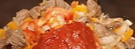 гуляш в мультиварке. Шаг 4