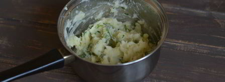 картофельное пюре с чесноком и базиликом. Шаг 7