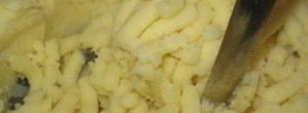 картофельное пюре с жареным луком. Шаг 2