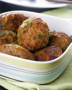 Грибные котлеты с зеленью и орехами