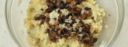 картофельные котлеты с шампиньонами. Шаг 2