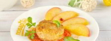 котлеты из индейки с жареными яблоками. Шаг 5