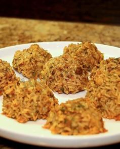 Котлеты из коричневого бурого риса с тунцом в духовке