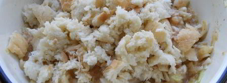 котлеты из куриного фарша с капустой тушеные в томате. Шаг 4