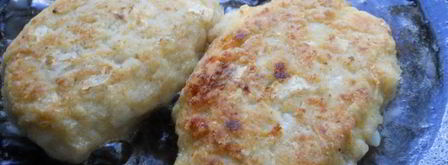 котлеты из куриного фарша с капустой тушеные в томате. Шаг 5