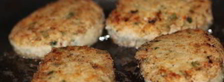 куриные котлеты с хреном и яблоками. Шаг 7