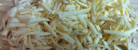 нежные куриные котлеты с болгарским перцем и сыром. Шаг 3