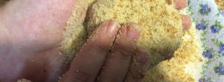 нежные куриные котлеты с болгарским перцем и сыром. Шаг 5