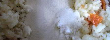 рисовые котлетки в кунжутной панировке. Шаг 3