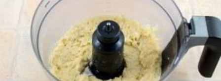 рыбные котлетки с зеленым горошком. Шаг 7